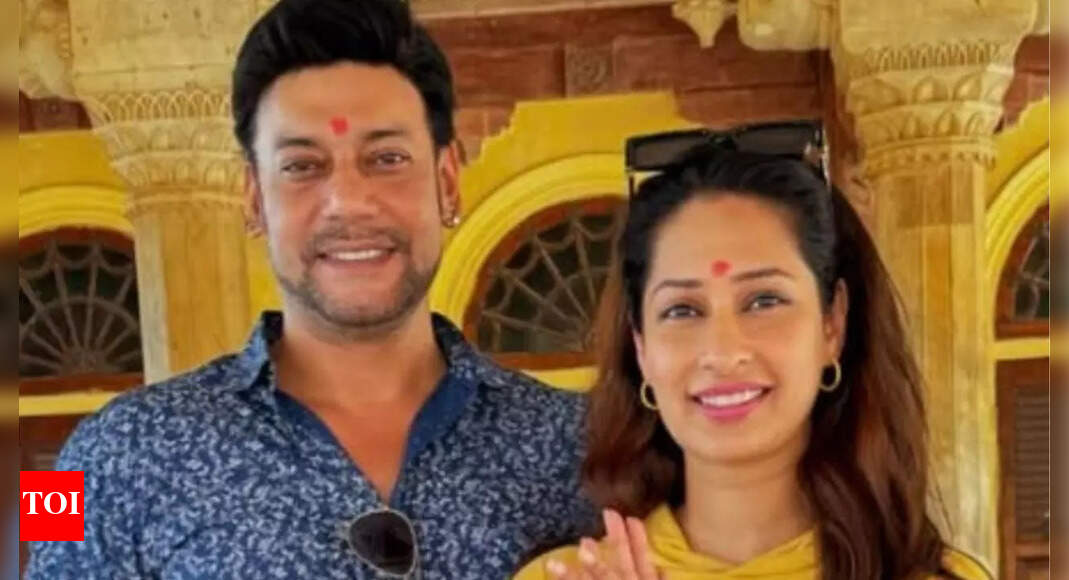 Late actress Priya Marathe’s husband Shantanu Moghe shares first post after her demise; says, “Grief can’t be put in words”