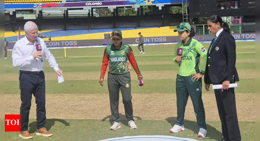 Women's World Cup Live: Pakistan opt to bat against Bangladesh