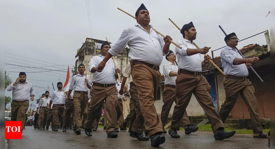 <div>Tamil Nadu: 39 RSS men detained; Stalin government says no permit for puja, 'shakha' training in school</div>