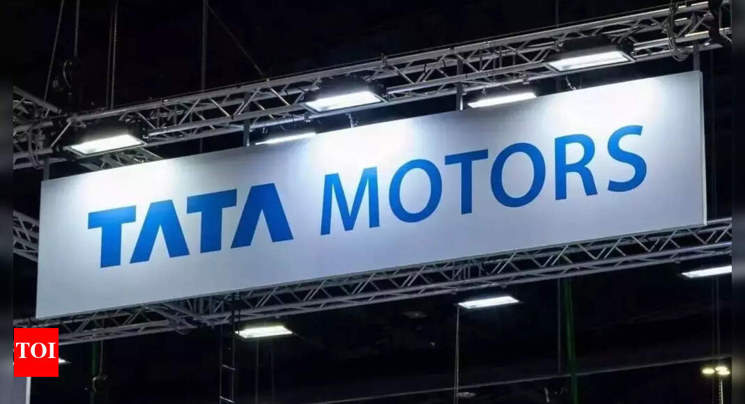 India's auto sector: Tata Motors gains second spot in PV market; Hyundai and M&M fall behind