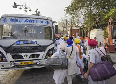 Govt allows Sikh pilgrims to visit Pakistan for Prakash Purab; selected 'jathas' to travel - report