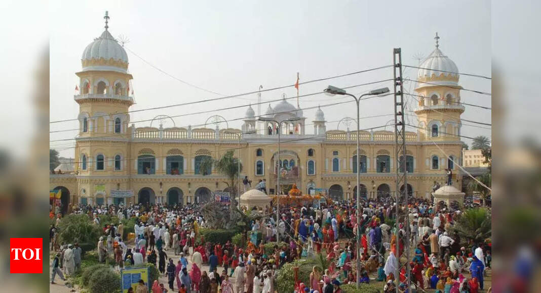 Nanak birth anniversary: Centre allows Sikh jathas to visit Pak; caution advised