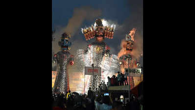 Effigies soaked, spirits unshaken: Delhi celebrates a rainy Dussehra
