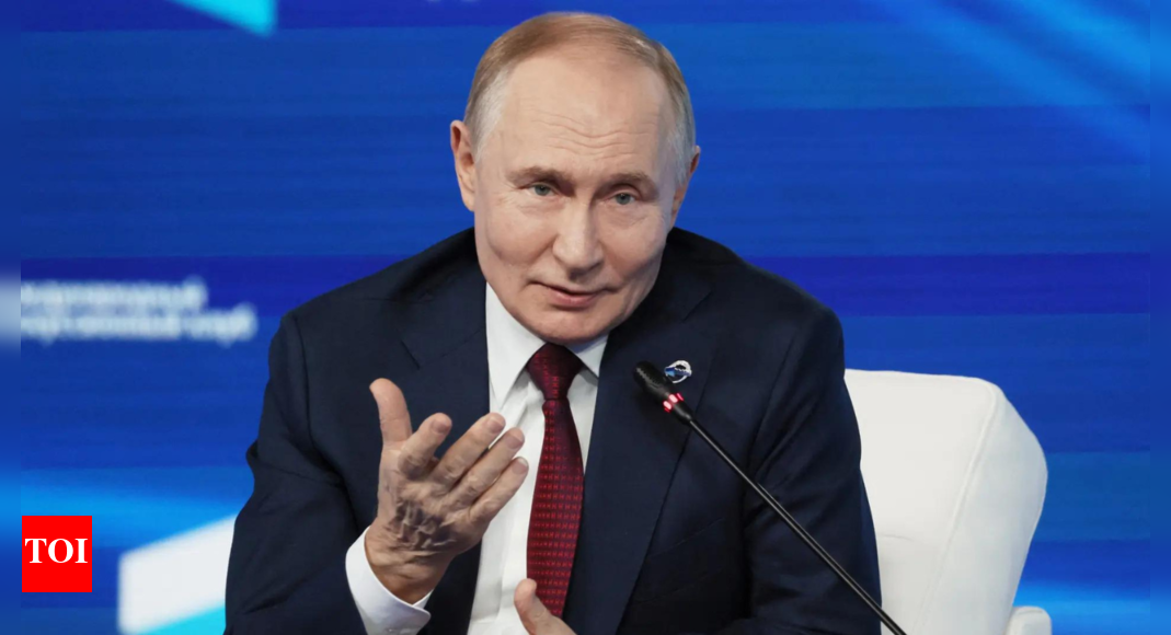 <div>Relations with India 'special': Putin hails cultural ties between Moscow and New Delhi; says he has dedicated channels for Indian films</div>