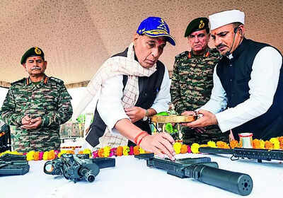 Road to Karachi is through Sir Creek: Rajnath to Pakistan