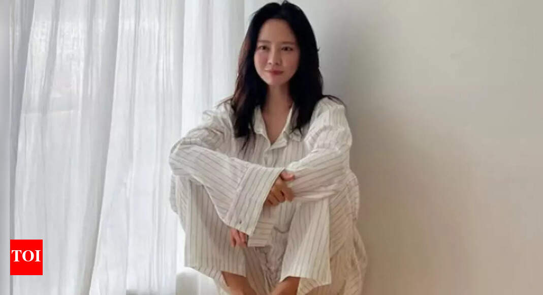 Song Ji Hyo gets cheeky about Kim Jong Kook’s wedding, says ‘seeing him so happy…’