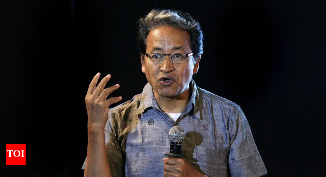 <div>Ladakh violence: Sonam Wangchuk's wife Gitanjali Angmo moves Supreme Court against husband's arrest; seeks climate activist's release from jail</div>