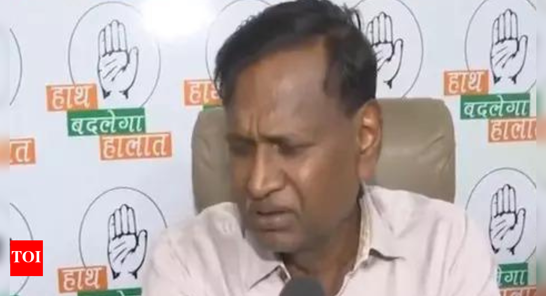 <div>'Golden palace will burn': Congress leader Udit Raj takes 'Ravan' jibe at PM Modi; BJP hits back</div>