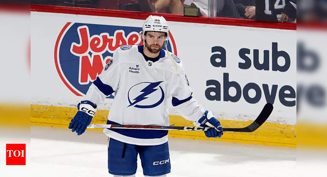 AJ Greer sucker punches Brandon Hagel, sparking chaos between the Florida Panthers and Tampa Bay Lightning