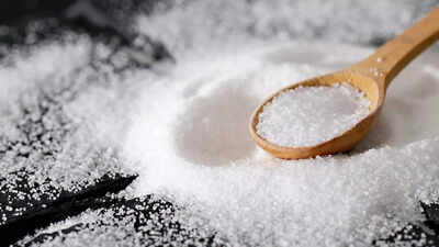 உணவில் உப்பு சேர்க்க சரியான நேரம்: ஒவ்வொரு முறையும் சரியான சுவைக்கான உதவிக்குறிப்புகள்