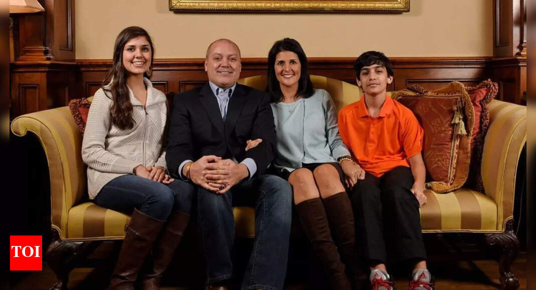 <div>Nikki Haley's son shuts down troll shaming him for his Indian looks, posts shirtless photo</div>
