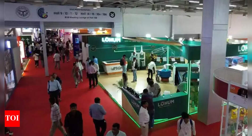 UP International Trade Show: Thousands of youth participate; CM Yuva Conclave receives ‘Award of honour’