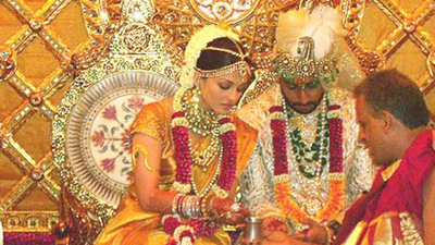 Flashback Friday: Decoding Abhishek Bachchan’s wedding look that paid homage to the Mughal era