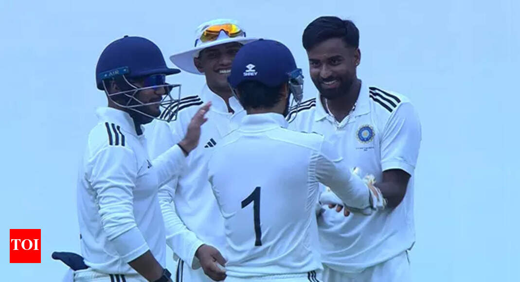 Vidarbha take control in Irani Cup, build strong first-innings lead over Rest of India