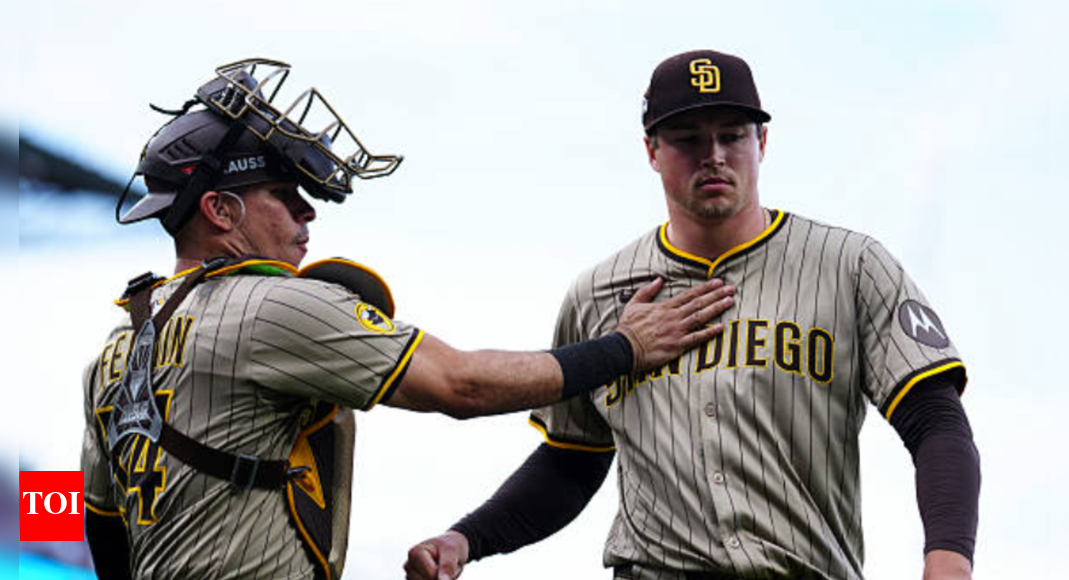 Why Padres fans confront the umpire over a controversial strike 3 during their playoff push?