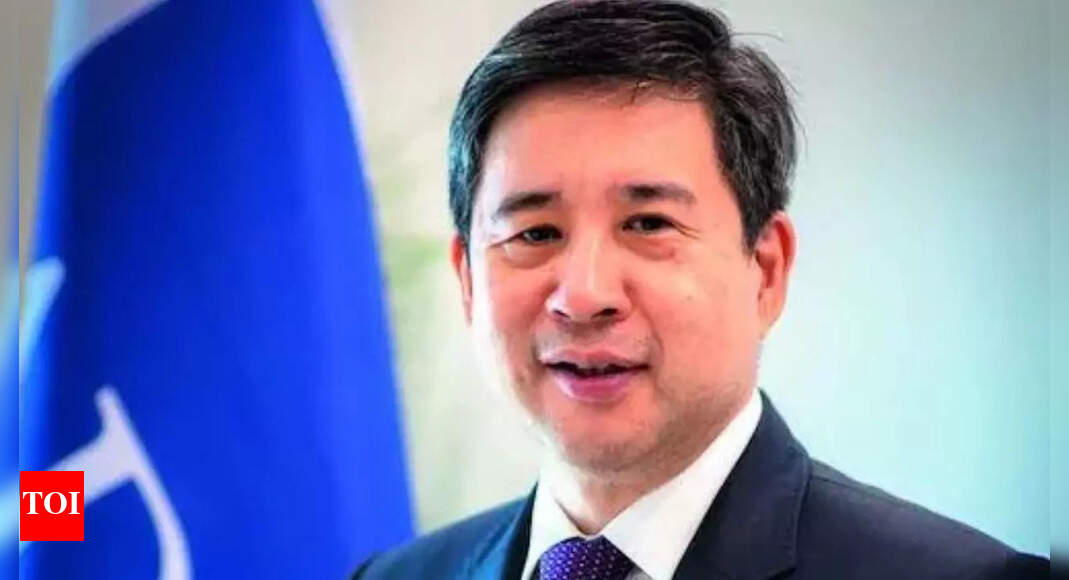 ‘Give temporary support to tariff-affected sectors’