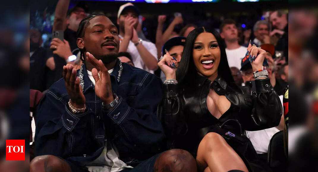 Dion Dawkins reveals what he really thinks about Stefon Diggs having a baby with Cardi B ahead of Bills vs. Patriots clash