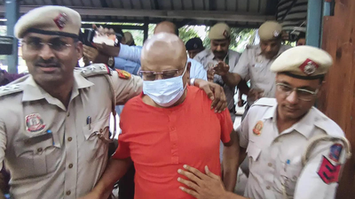 What Delhi 'godman' Swami Chaitanyananda wants in jail? From monk robes to vegetarian food without onion, garlic — see details