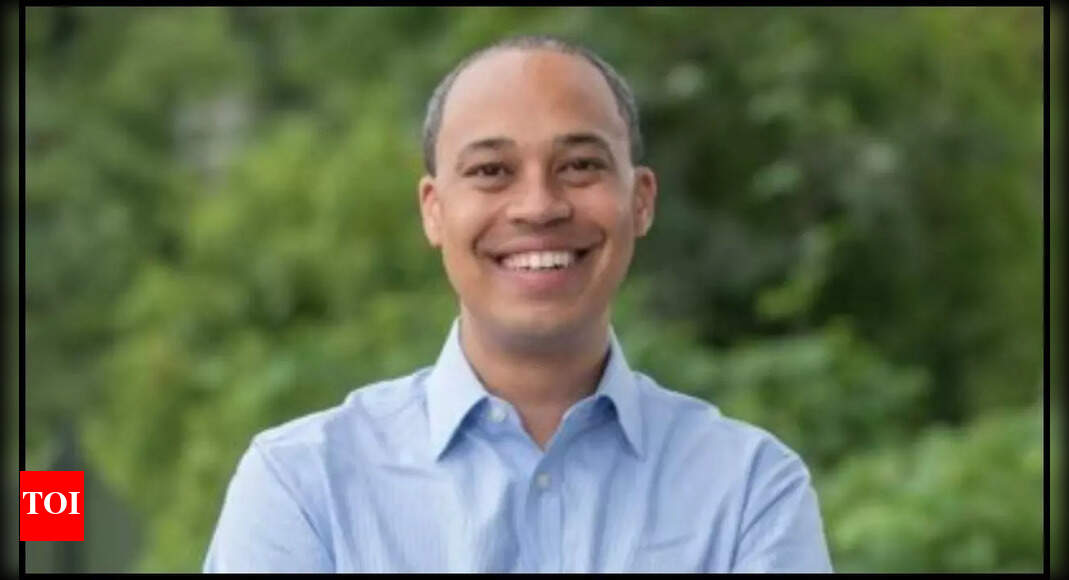 ‘Embarrassed and ashamed’: Virginia AG nominee Jay Jones apologises over texts for Todd Gilbert; message reads 'two bullets to head'