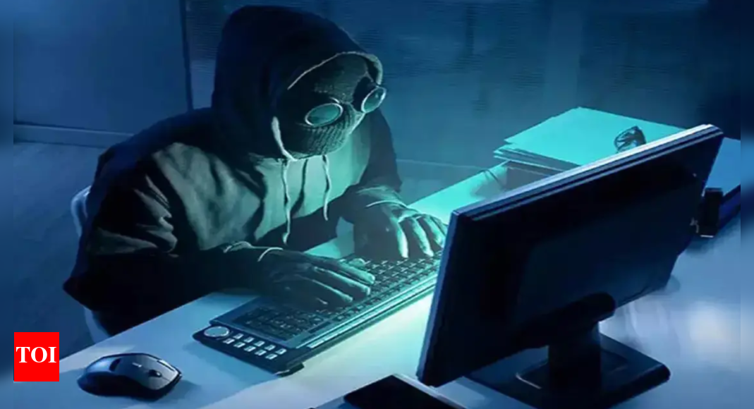 Karnataka online investment scam: Woman duped in Rs 4.20 lakh; accused stops responding, case register