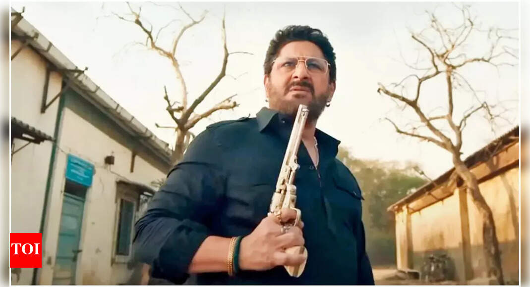 <div>Arshad accepted 'The Ba***ds of Bollywood' without hearing script</div>