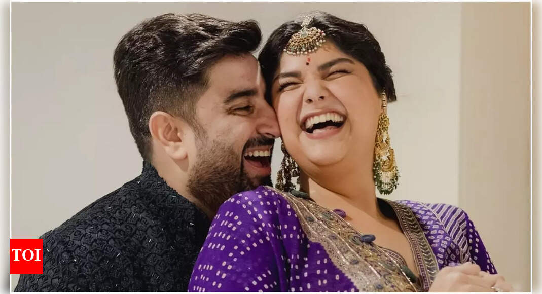 Anshula Kapoor shares engagement photos with fiancé Rohan Thakkar; misses late mother Mona in emotional post | Hindi Movie News – The Times of India