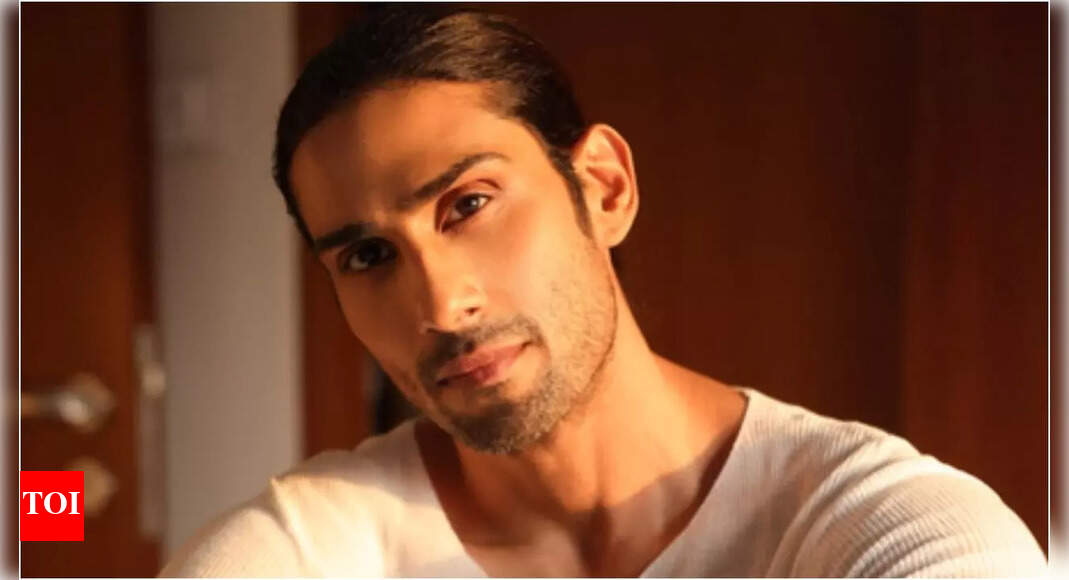 Prateik Smita Patil on taking on his late mother's surname: 'Why should anyone be shocked?'