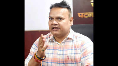 Animesh Parashar takes charge as new Patna divisional commissioner
