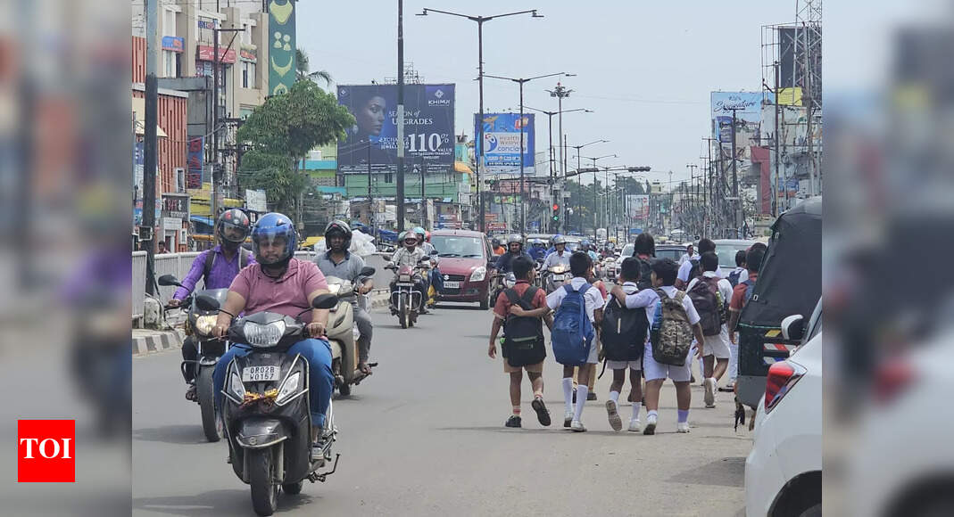 Govt to analyse vulnerability of schools near accident-prone areas