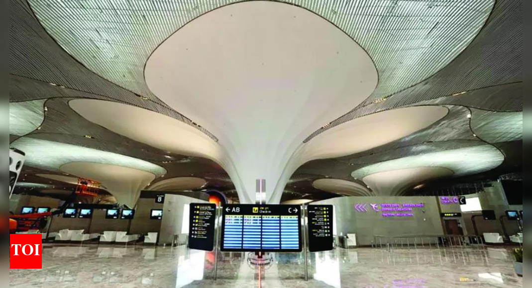 <div>Ease of immigration to make Navi Mumbai airport a 'true hub'</div>