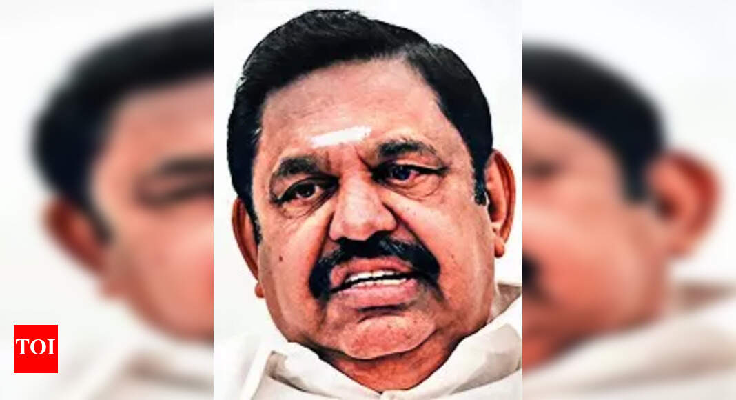 Tamil Nadu: Cops deny EPS approval for roadside rallies