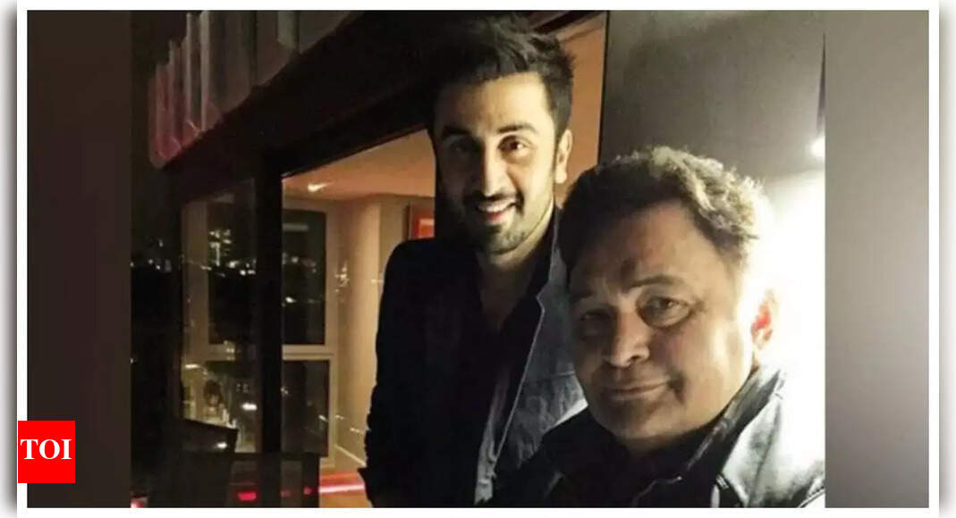 Ranbir Kapoor once revealed he didn’t cry when dad Rishi Kapoor passed away: ‘I don’t think I have grieved…’ | – The Times of India