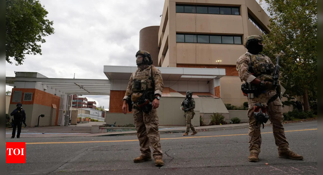 Border Patrol sweeps up US citizens, families