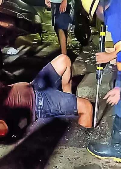 Man's leg stuck in Mum drain hole, freed after over 4 hours