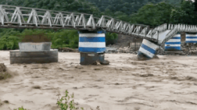 West Bengal rains: 7 dead, several missing as landslides hit Darjeeling; iron bridge collapses