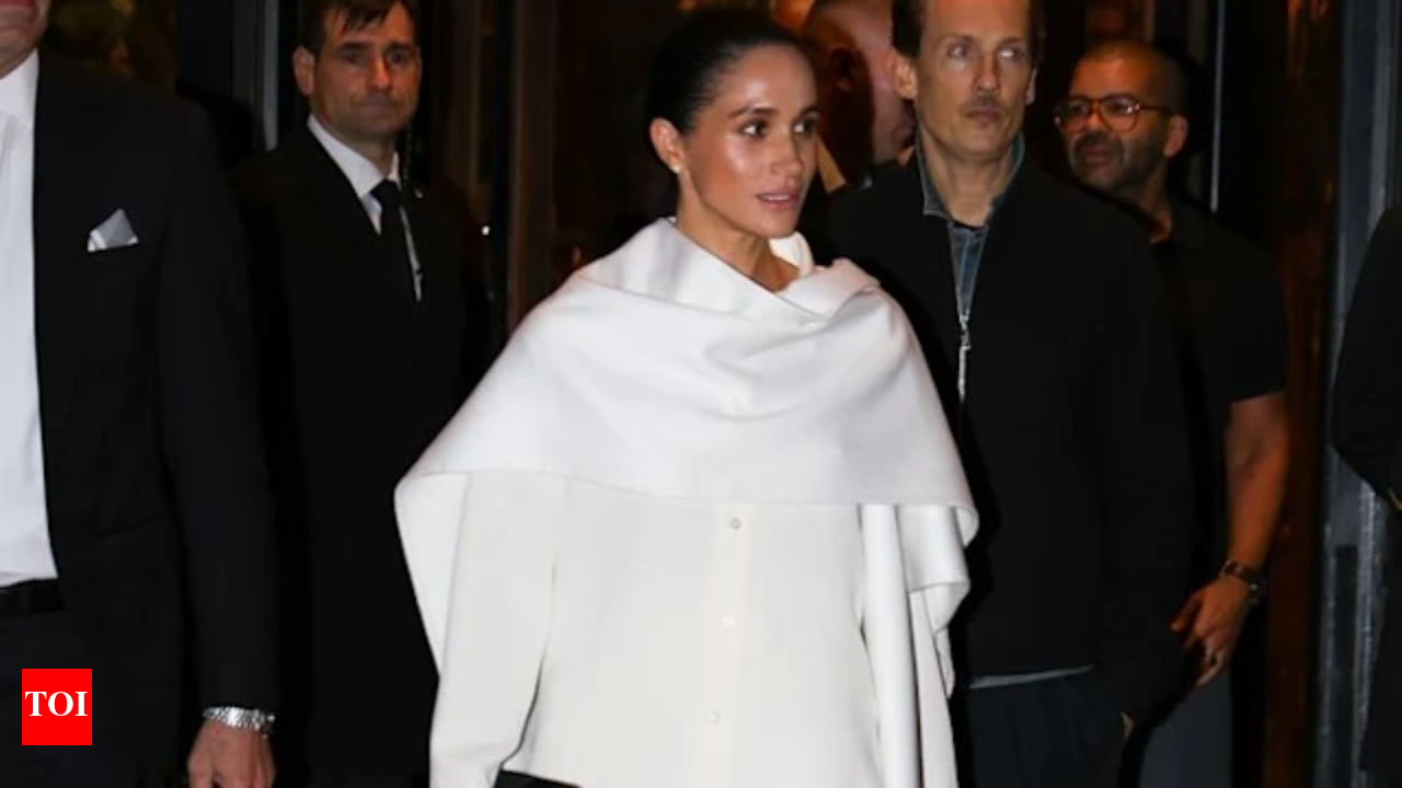 Meghan Markle makes 1st ever appearance at Paris Fashion Week: But why is  she being trolled so much - The Times of India
