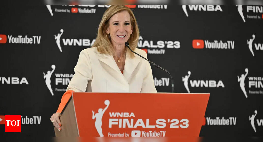 “I did not make those comments”- Cathy Engelbert’s shocking admission twists the WNBA war as she straightaway denies making remarks on Caitlin Clark
