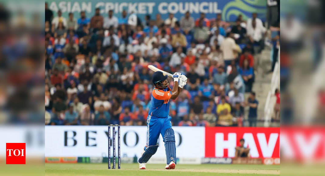 Former chief selector slams selection committee for dropping Sanju Samson