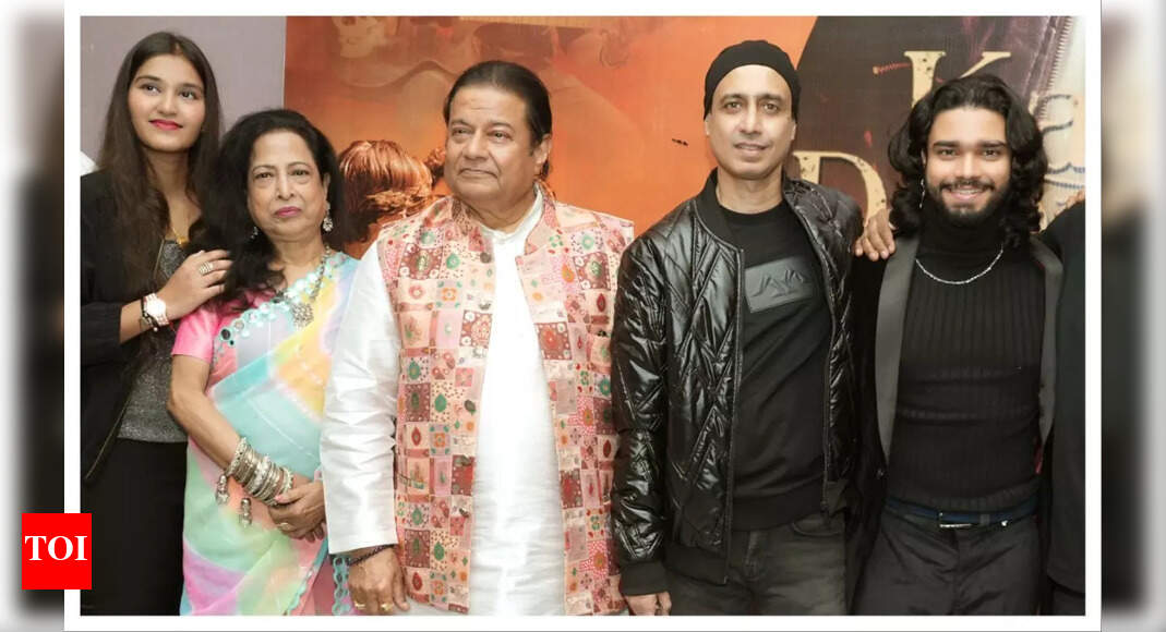 Anup Jalota, Madhushree and Kumaar launch Suharssh Raaj’s debut song ‘Kaafir Deewana’