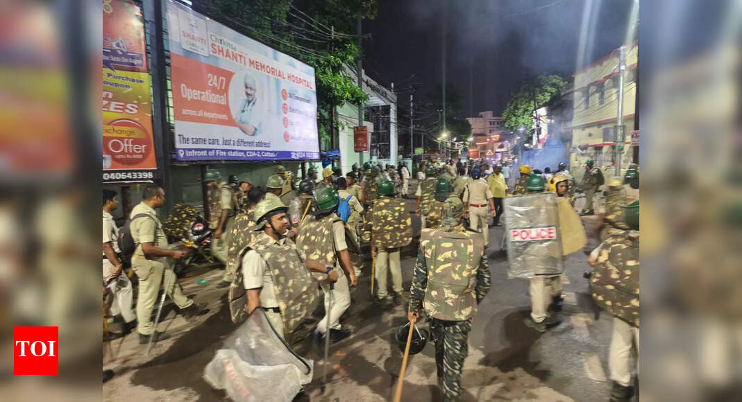 Clash aftermath: Internet suspended in Cuttack; Odisha chief minister Mohan Charan Majhi appeals for peace