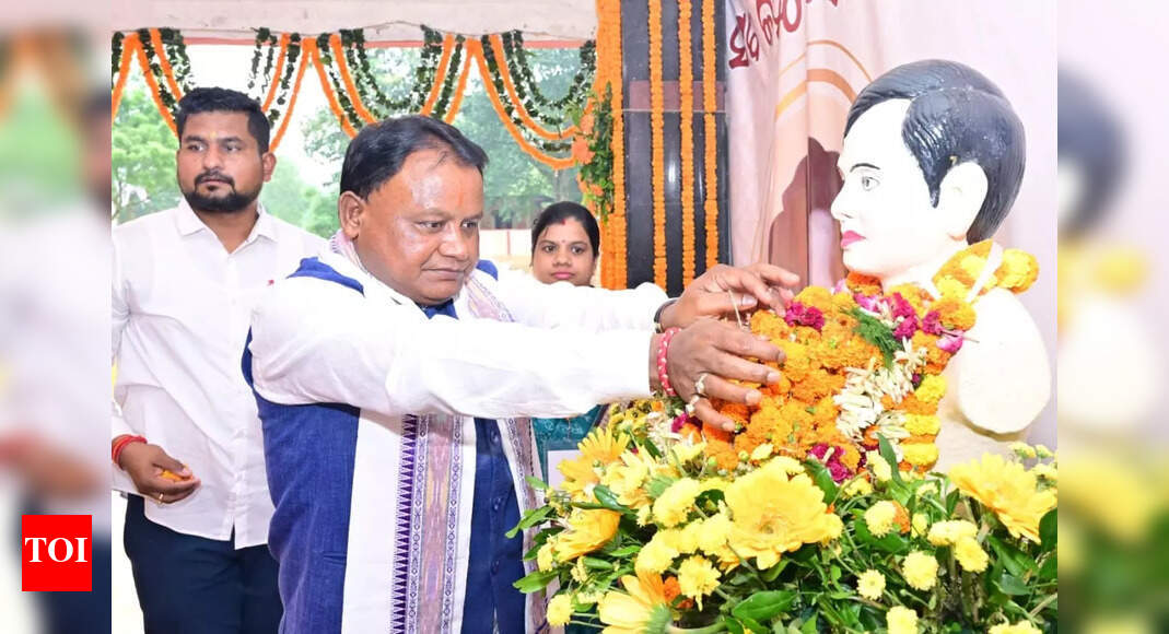 CM Majhi unveils initiatives to honour Baji Rout during birth centenary ...