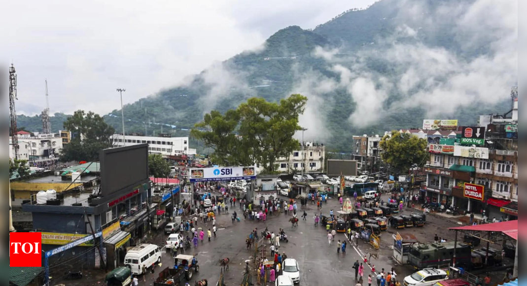 Jammu: Schools closed for two days due to rain forecast; Vaishno Devi yatra halted till October 8