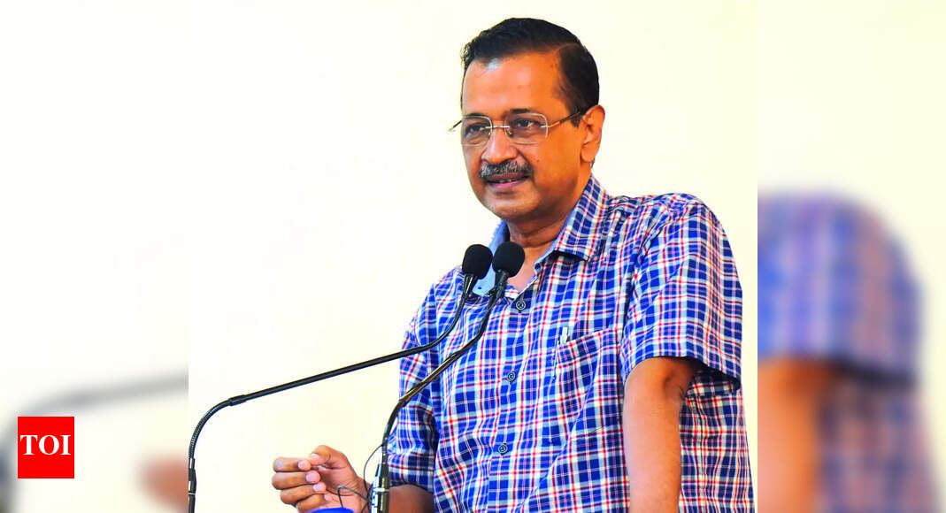 AAP drowning in scams, says Patkar after Kejriwal’s accusation