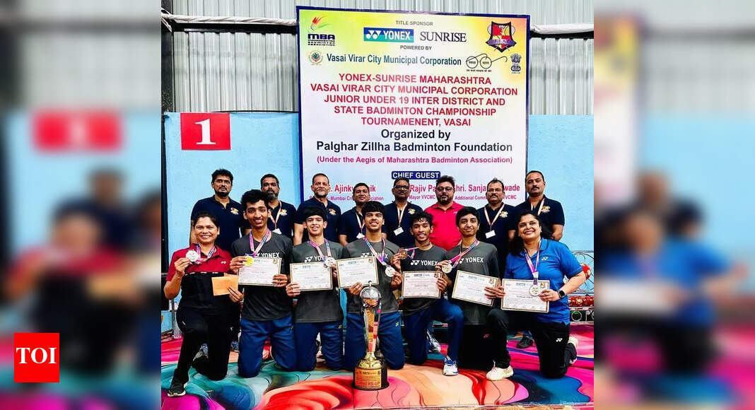 Nagpur Badminton: Boys Win State Silver | News