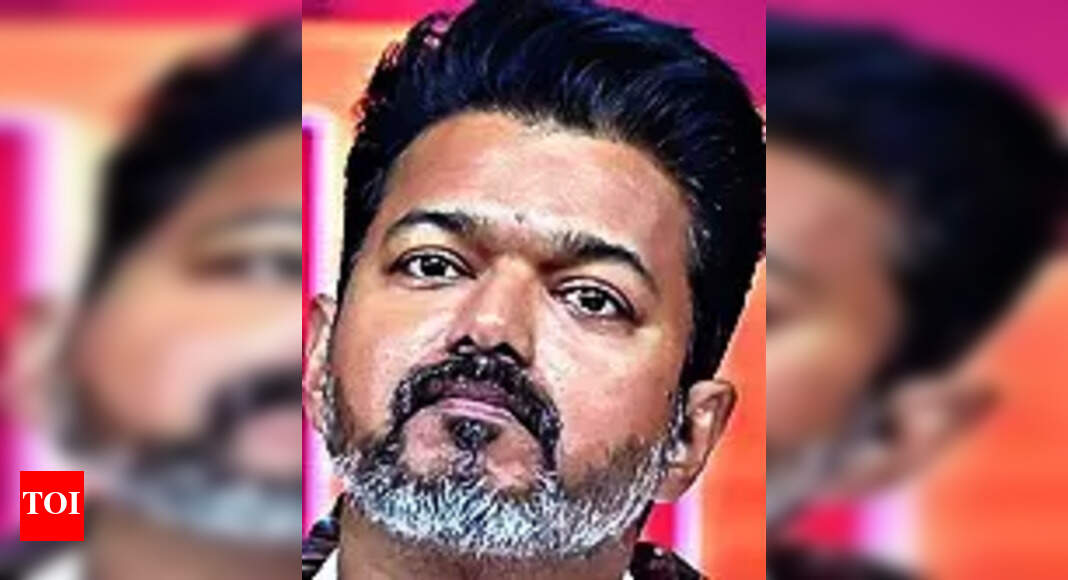 <div>Karur Stampede: After Madras high court rap, rash driving FIR slapped on Vijay's driver</div>