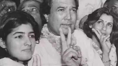 Twinkle Khanna became an actress just to financially support her single mother Dimple Kapadia who lived separately from Rajesh Khanna