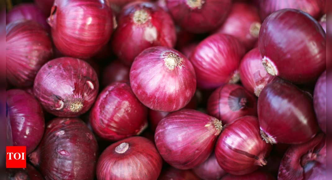 Adding red onions to meals can reduce inflammation: Top doc William Li explains how to do it right – The Times of India