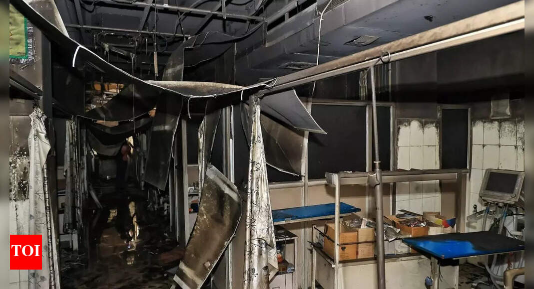 Jaipur hospital fire: Toll rises to 8; PM Narendra Modi condoles deaths, Ashok Gehlot demands probe