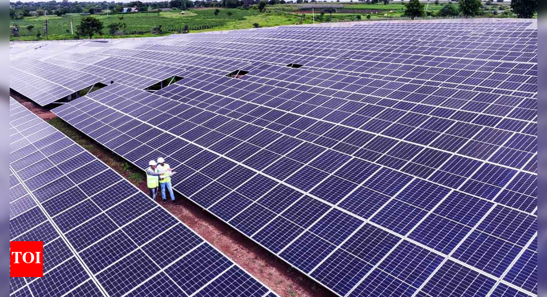 Karnataka solar scheme: ‘Muft Bijli’ confusion triggers 95cklog; vendor delays, deposit defaults add to woes