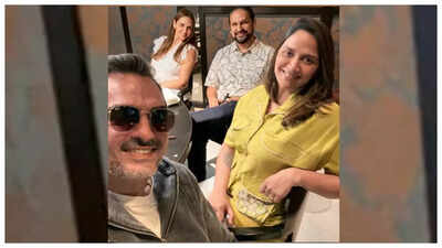 'Family Sunday': Esha Deol reunites with ex-husband Bharat Takhtani at family lunch a year after divorce, sister Ahana Deol joins